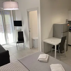 Stadio 1 - Monolocali Con Bagno Privato Apartment